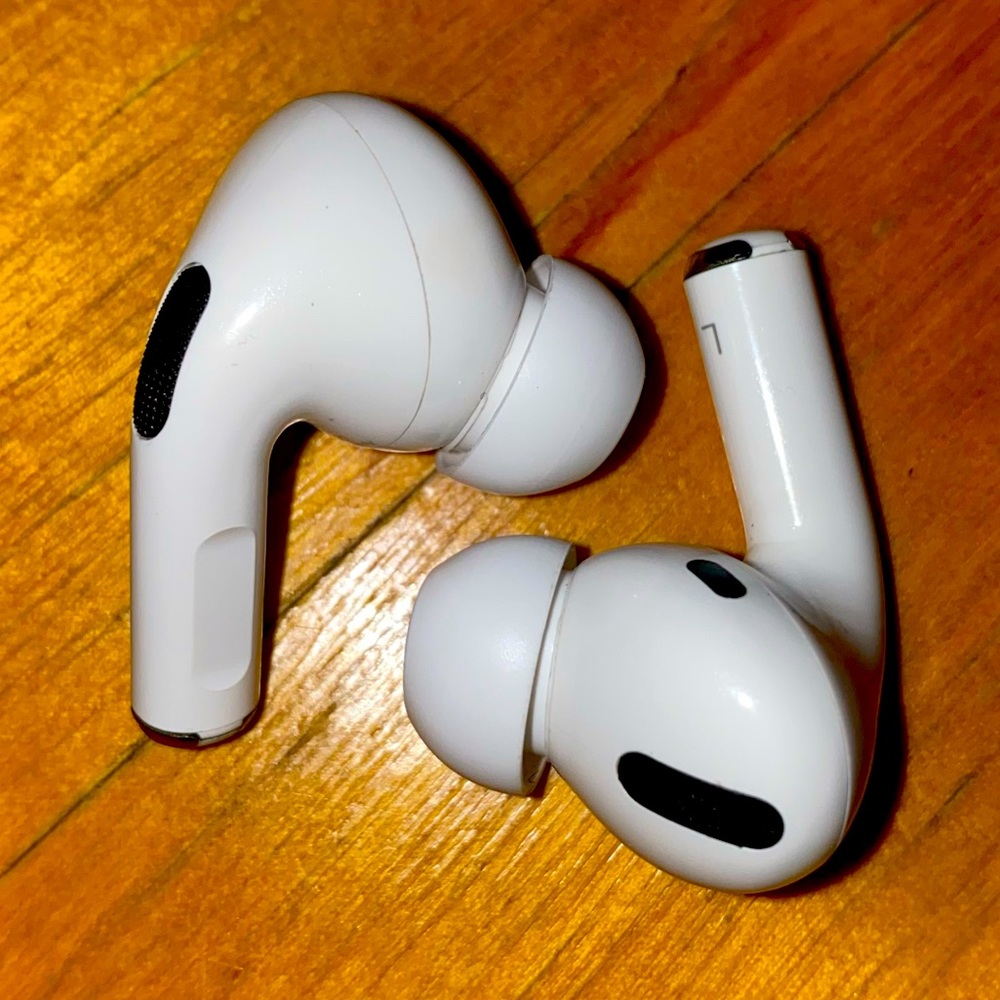 AirPods Pro 1st Gen Right & Left side only